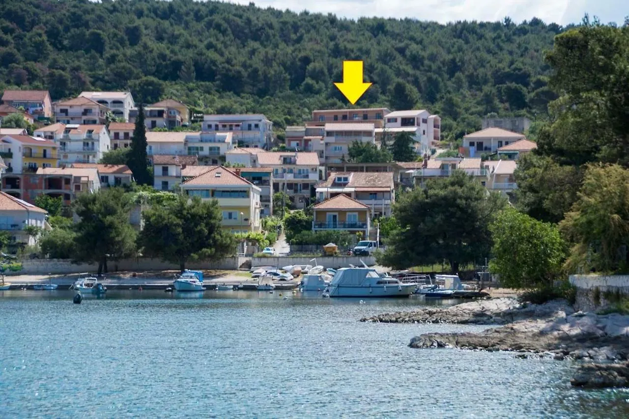 Apartment Ljube Trogir