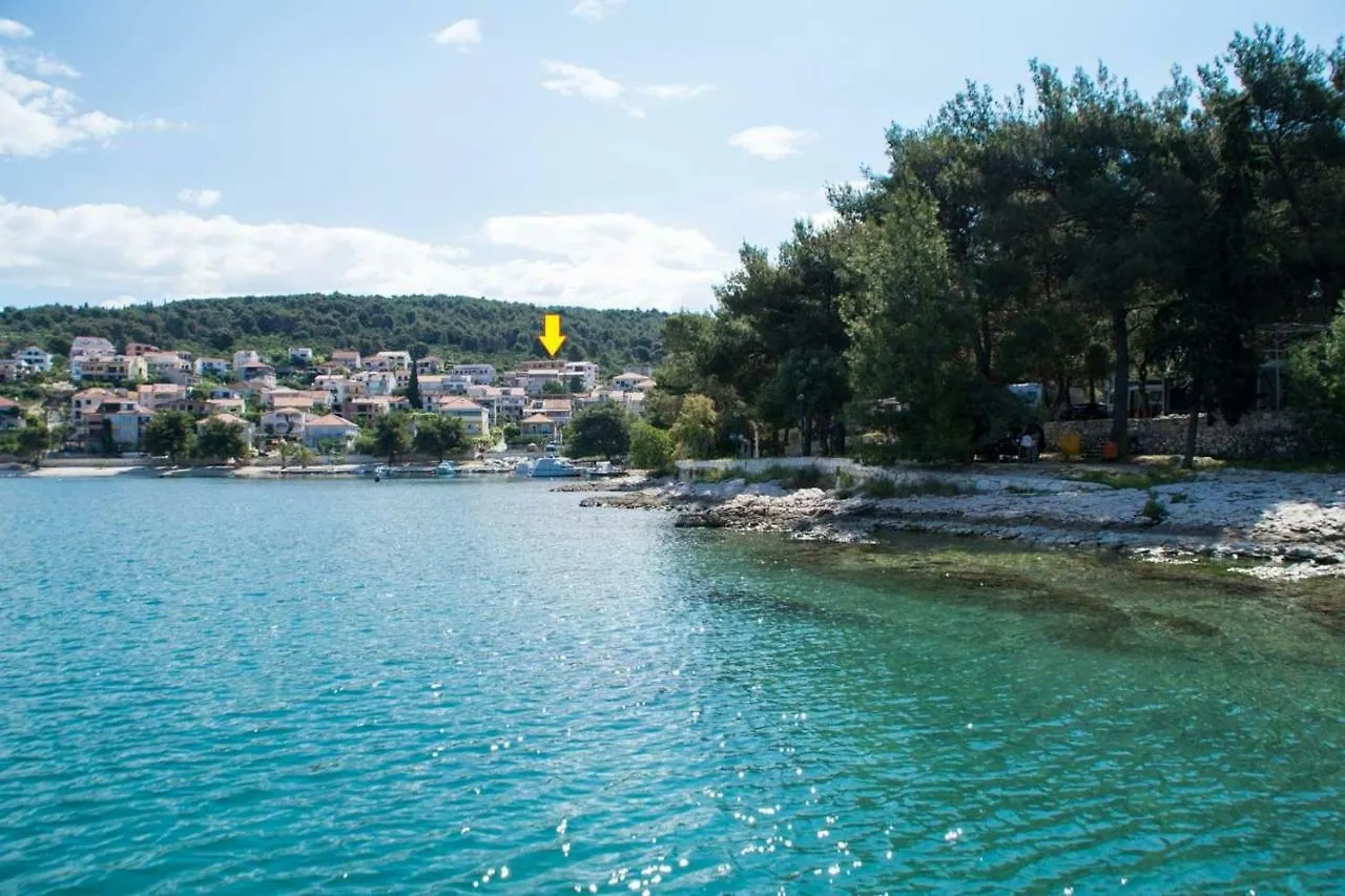 Apartment Ljube Trogir